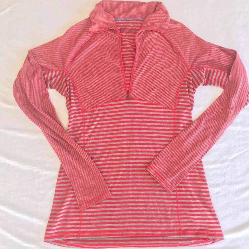 Women’s Columbia half-zip (used)